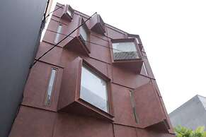 Urbanview Hotel Odori Pondok Indah