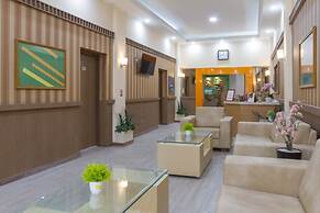 RedDoorz near Istana Plaza 2