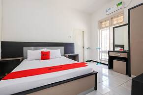 RedDoorz near Moro Mall Purwokerto