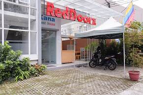 RedDoorz near GOR Satria Purwokerto
