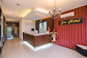 RedDoorz Plus near Soekarno Hatta Airport 2