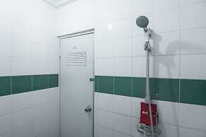 RedDoorz @ Buah Batu 3