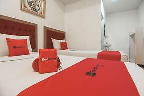 RedDoorz @ Buah Batu 3