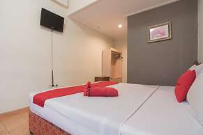 RedDoorz @ Buah Batu 3