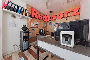 RedDoorz Apartment @ Jarrdin Cihampelas