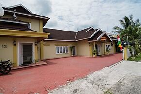 RedDoorz near Taman Bekapai 2