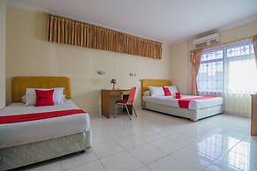 RedDoorz near Taman Bekapai 2