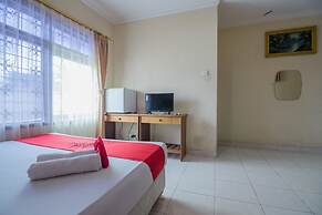 RedDoorz near Taman Bekapai 2