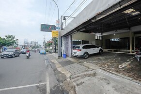 RedDoorz @ Jalan Setiabudi Semarang