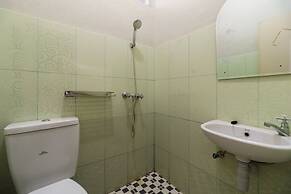 RedDoorz near Cikampek Mall Karawang