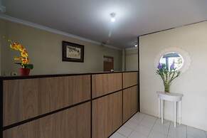 RedDoorz near Cikampek Mall Karawang