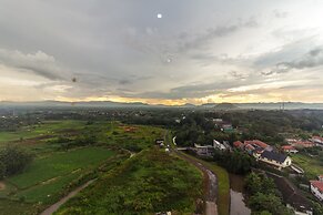 RedDoorz Apartment @ Dramaga Tower