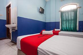 RedDoorz @ Genteng Surabaya 2