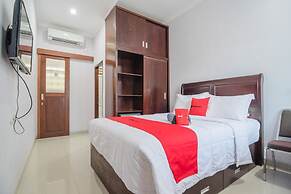 RedDoorz Syariah near Sepinggan Airport Balikpapan