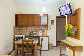 Akroyali Hotel & Villas