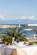 Akroyali Hotel & Villas