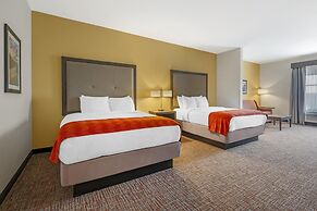 B/W Plus Elizabethtown Inn & Suites