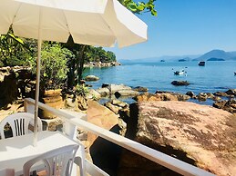 Pousada Sobre As Ondas De Picinguaba