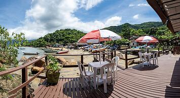 Pousada Sobre As Ondas De Picinguaba