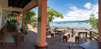 Pousada Sobre As Ondas De Picinguaba