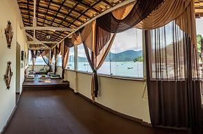 Pousada Sobre As Ondas De Picinguaba