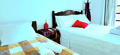 Pousada Sobre As Ondas De Picinguaba