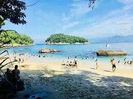 Pousada Sobre As Ondas De Picinguaba
