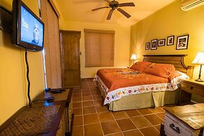 Casa Corazon FN 164 2 BR by Casago