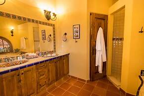 Casa Corazon FN 164 2 BR by Casago