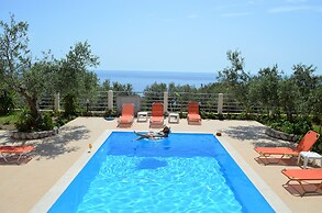 Georgia & Eri Villas