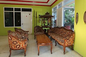 OYO 434 Hotel Parahiyangan Syariah