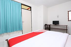 OYO 434 Hotel Parahiyangan Syariah
