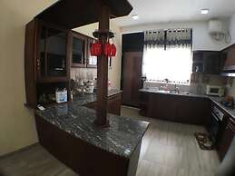 Royal Mansions Grand Luxury Villas