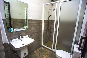 Royal Mansions Grand Luxury Villas