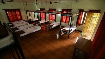 Hiliya Resort - Hostel