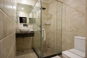 Clarks Inn Suites Katra