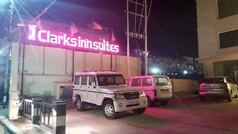 Clarks Inn Suites Katra
