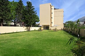 Clarks Inn Suites Katra