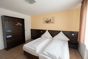 Schnitzelhaus und Pension Stadt Rosbach