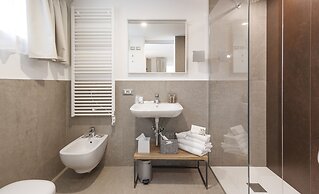 Alea Garda Lake Suite