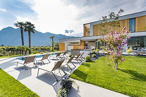 Alea Garda Lake Suite