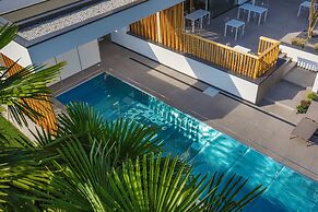 Alea Garda Lake Suite