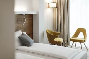 Alea Garda Lake Suite