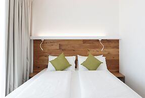 Alea Garda Lake Suite