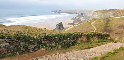 The Hideaway & Spa Terrace at Tregoose Old Mill