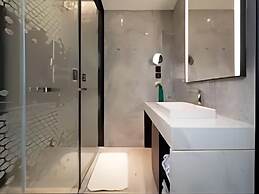 Hampton by Hilton Technology City