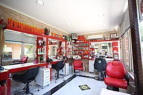 Can Garden Beach Hotel