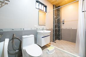 Moonlight Fengqing Homestay