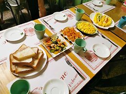 Moonlight Fengqing Homestay