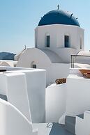 Oia Spirit Boutique Residences